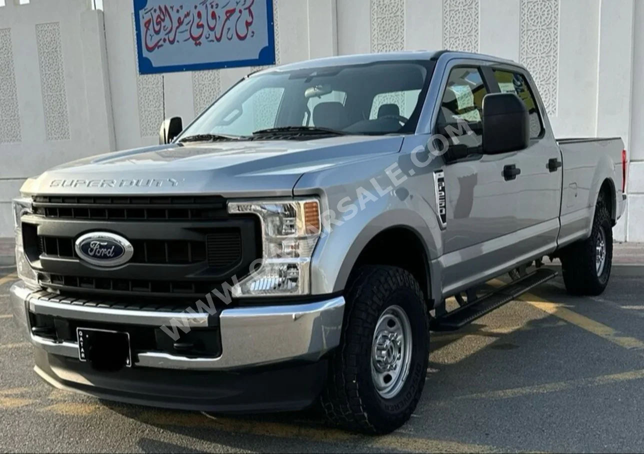 Ford  Super Duty  250  2021  Automatic  19,000 Km  8 Cylinder  Four Wheel Drive (4WD)  Pick Up  Silver  With Warranty