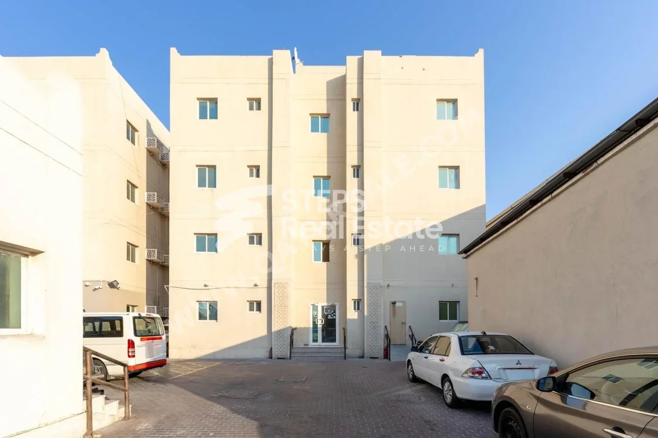 Labour Camp Al Rayyan  Industrial Area