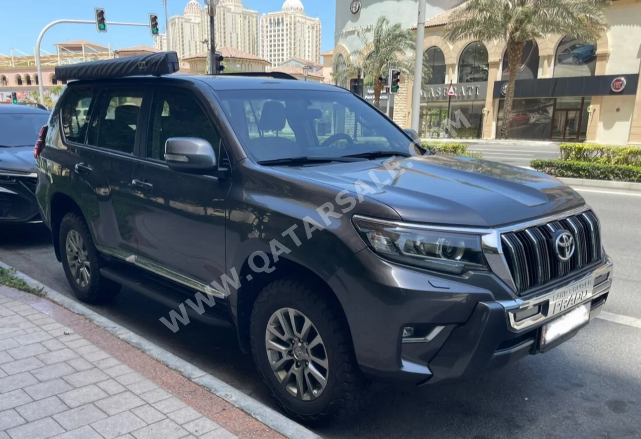 Toyota  Prado  TXL  2018  Automatic  118,000 Km  6 Cylinder  Four Wheel Drive (4WD)  SUV  Dark Gray