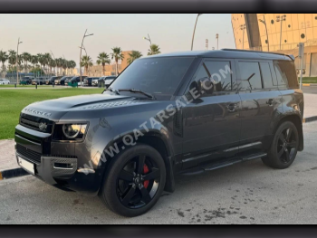 Land Rover  Defender  110 X  2023  Automatic  36,500 Km  6 Cylinder  Four Wheel Drive (4WD)  SUV  Gray and Black  With Warranty