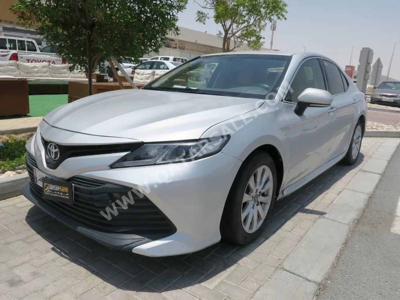 تويوتا  كامري  جي ال  2019  اوتوماتيك  136,000 كم  4 سلندر  سحب امامي  سيدان  فضي