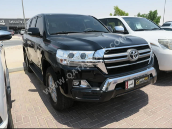 Toyota  Land Cruiser  GXR  2020  Automatic  151,000 Km  6 Cylinder  Four Wheel Drive (4WD)  SUV  Black