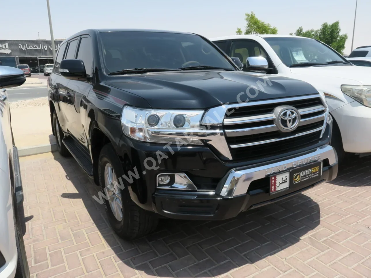 Toyota  Land Cruiser  GXR  2020  Automatic  151,000 Km  6 Cylinder  Four Wheel Drive (4WD)  SUV  Black