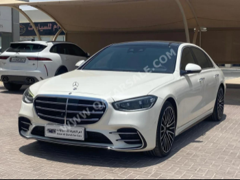 مرسيدس - بنز  اس - كلاس  450  2022  اوتوماتيك  29,000 كم  6 سلندر  دفع خلفي  سيدان  أبيض  تحت الضمان