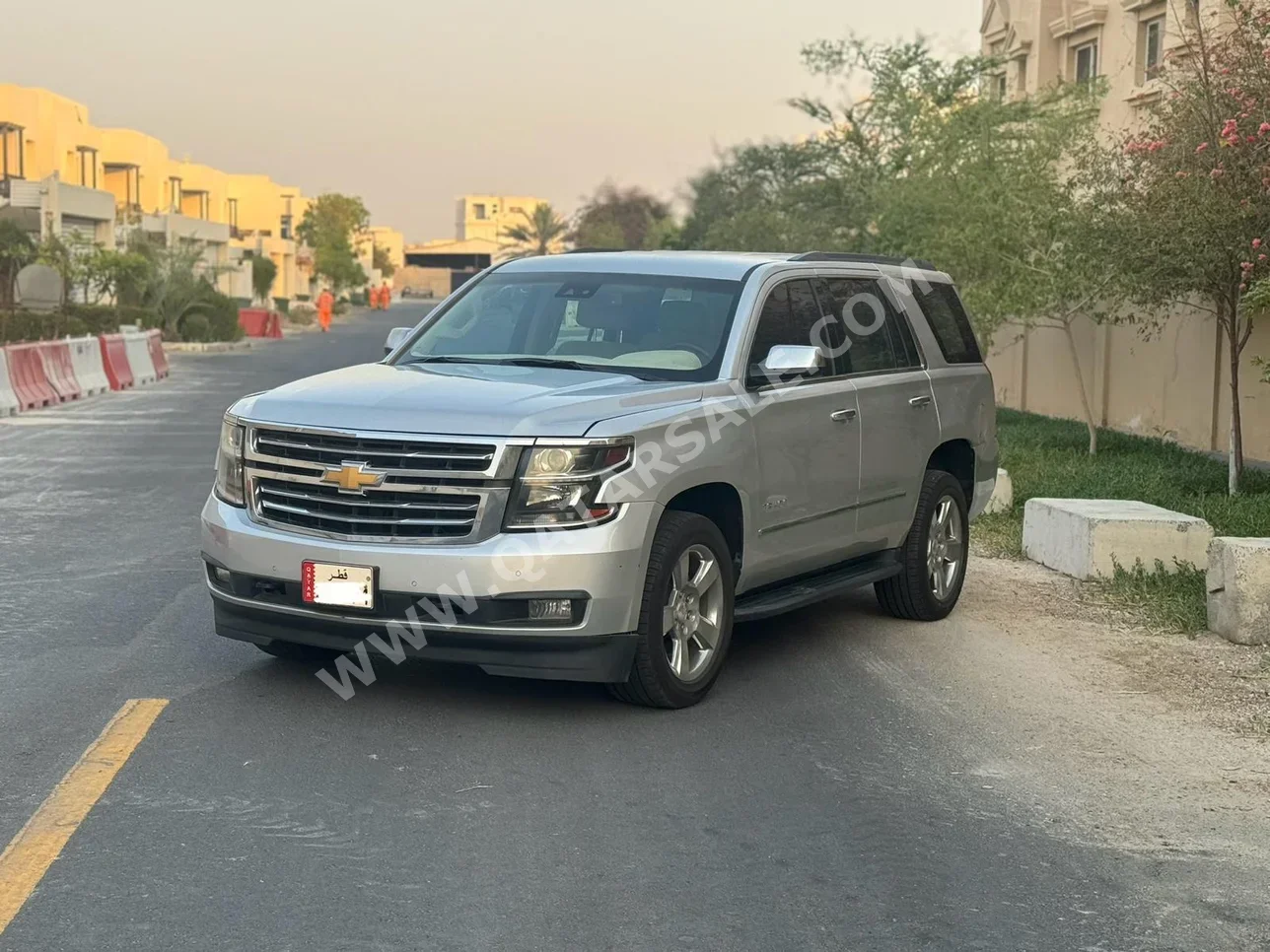Chevrolet  Tahoe  LS  2019  Automatic  225,000 Km  8 Cylinder  Rear Wheel Drive (RWD)  SUV  Silver