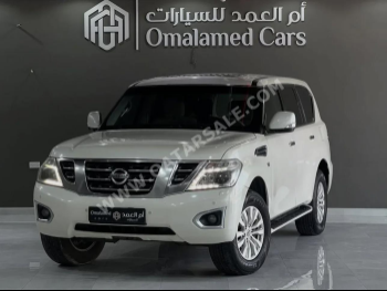Nissan  Patrol  SE  2014  Automatic  350,000 Km  8 Cylinder  Four Wheel Drive (4WD)  SUV  White