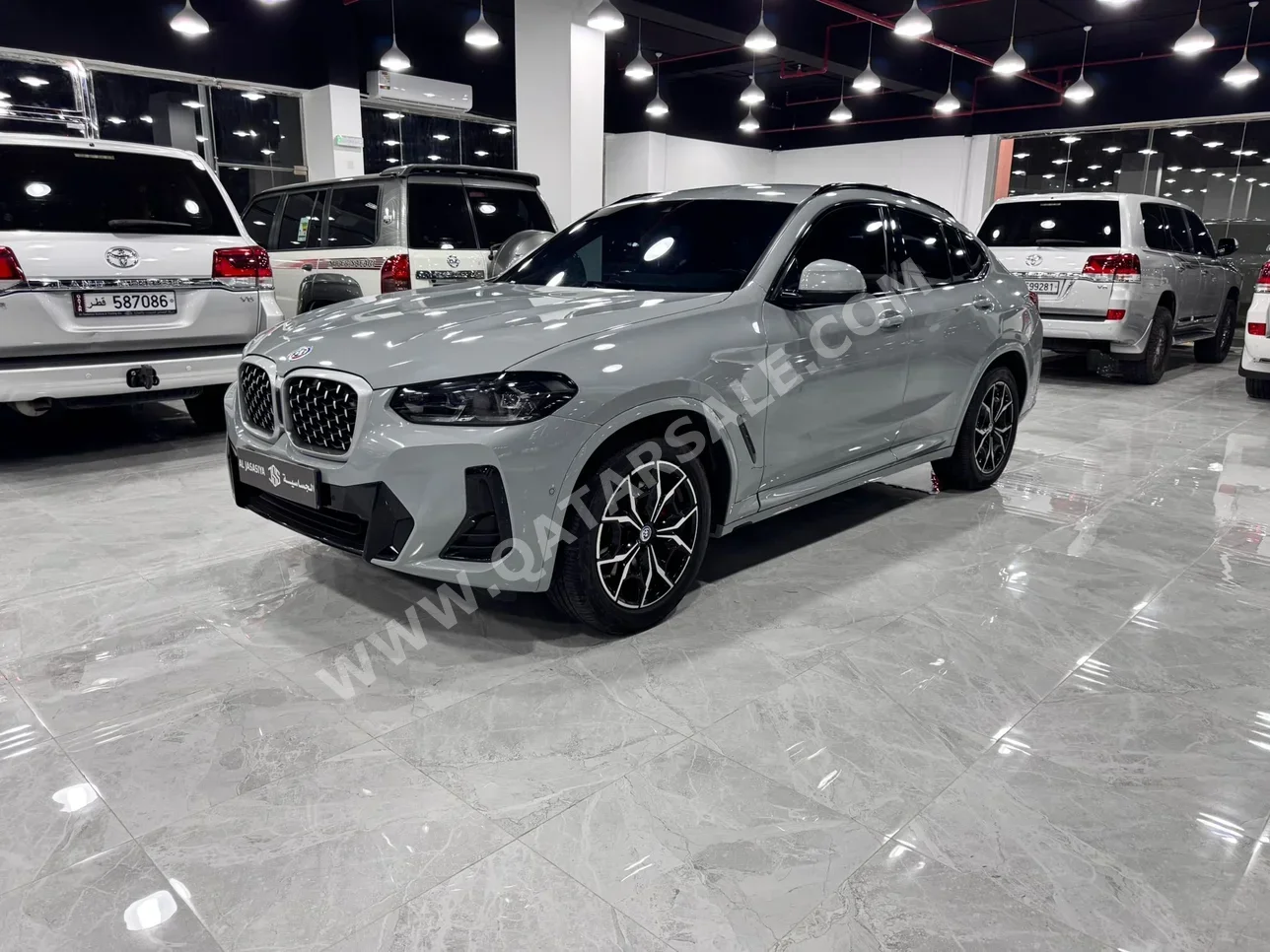 BMW  X-Series  X4  2022  Automatic  56,000 Km  4 Cylinder  Four Wheel Drive (4WD)  SUV  Gray