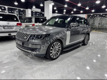 Land Rover  Range Rover  Vogue  Autobiography  2018  Automatic  103,000 Km  8 Cylinder  Four Wheel Drive (4WD)  SUV  Gray
