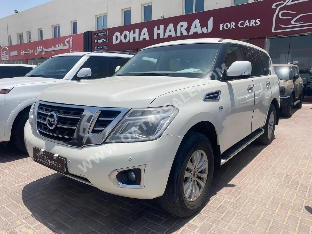 Nissan  Patrol  SE  2014  Automatic  227,000 Km  8 Cylinder  Four Wheel Drive (4WD)  SUV  White