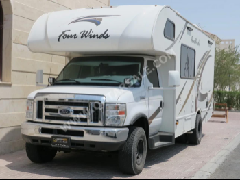 Caravan - Four Winds  - 2019  - White  -Made in United States of America(USA)  - 16,900 Km