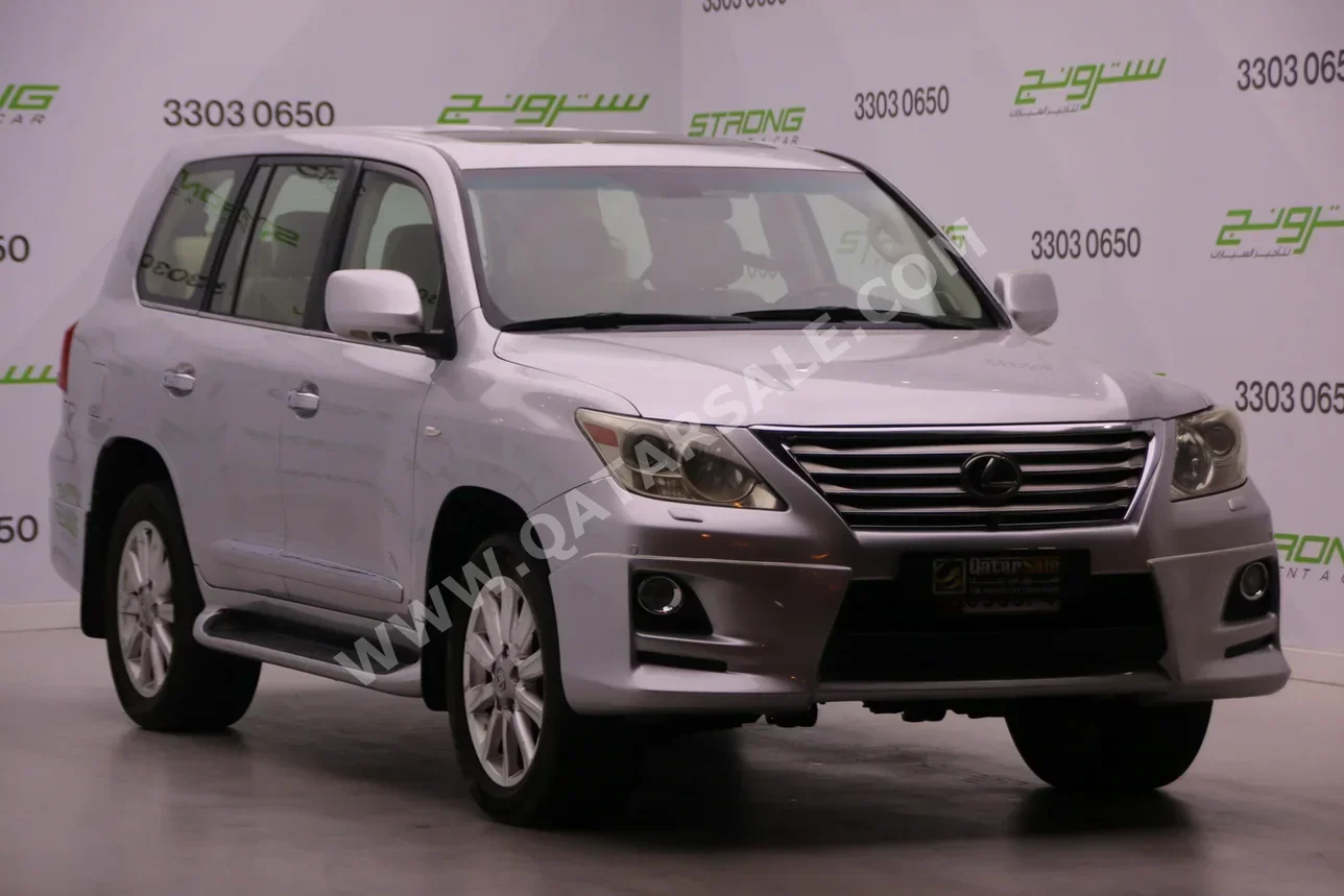 Lexus  LX  570  2008  Automatic  519,000 Km  8 Cylinder  Four Wheel Drive (4WD)  SUV  Silver
