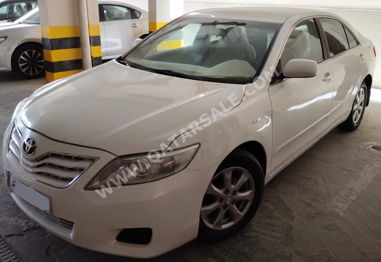 Toyota  Camry  GL  2010  Automatic  475,000 Km  4 Cylinder  Sedan  White