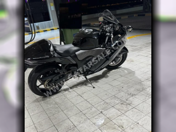 Suzuki  Hayabusa -  2023 - Color Black