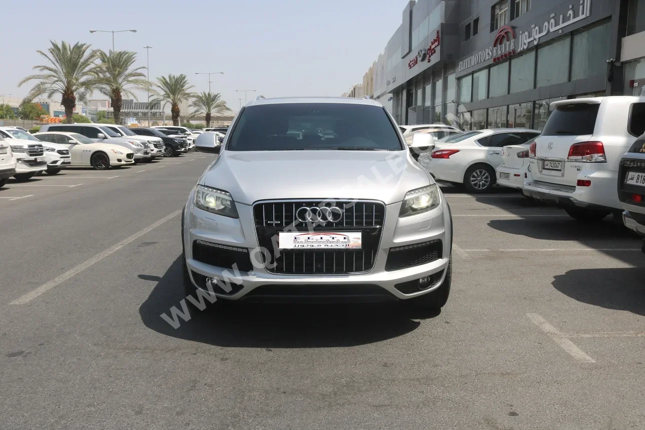 Audi  Q7  35 TFSI Quattro  2016  Automatic  170,000 Km  6 Cylinder  Four Wheel Drive (4WD)  SUV  Silver