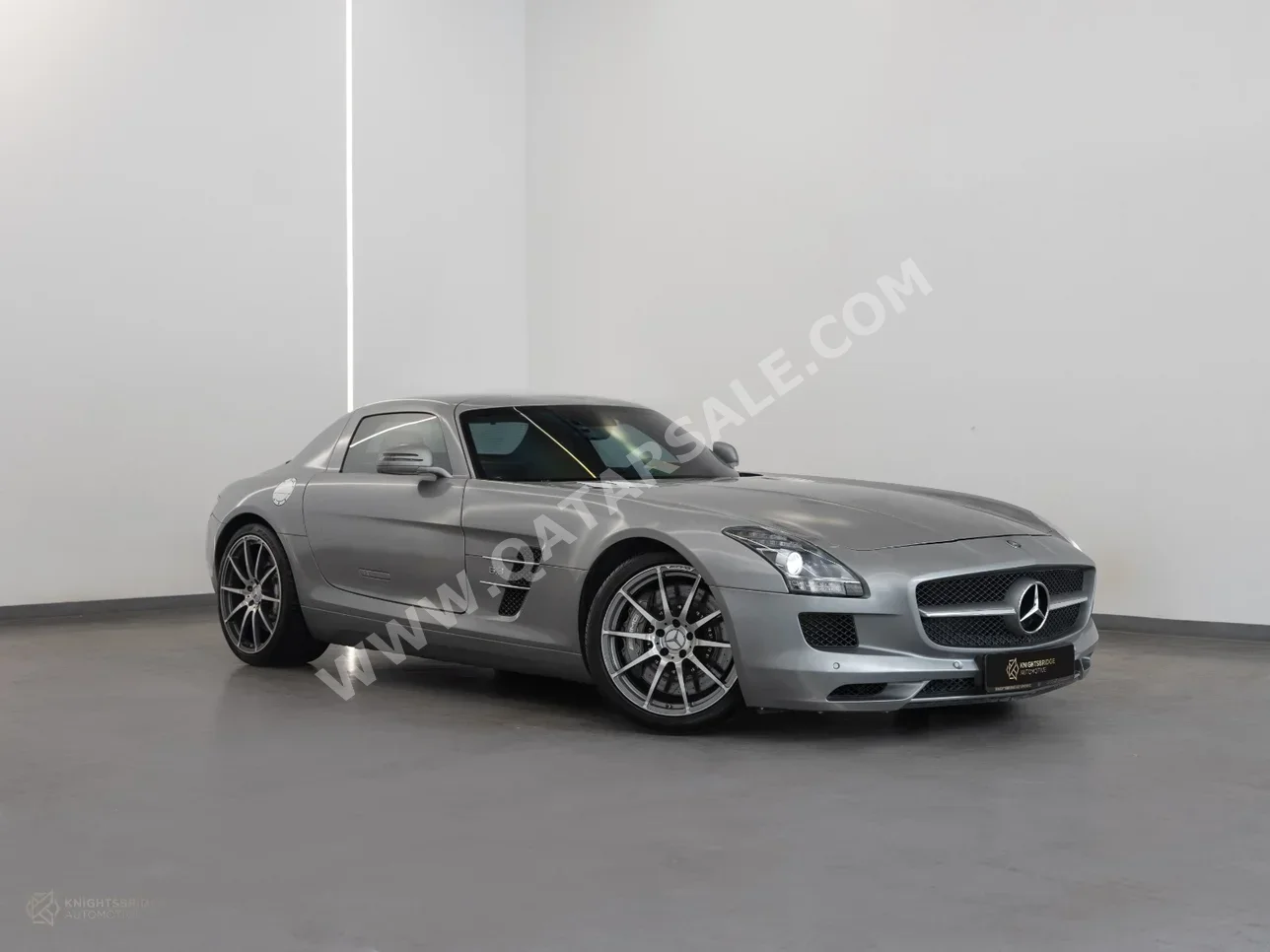 Mercedes-Benz  SLS  2011  Automatic  45,000 Km  8 Cylinder  Rear Wheel Drive (RWD)  Coupe / Sport  Gray Matte
