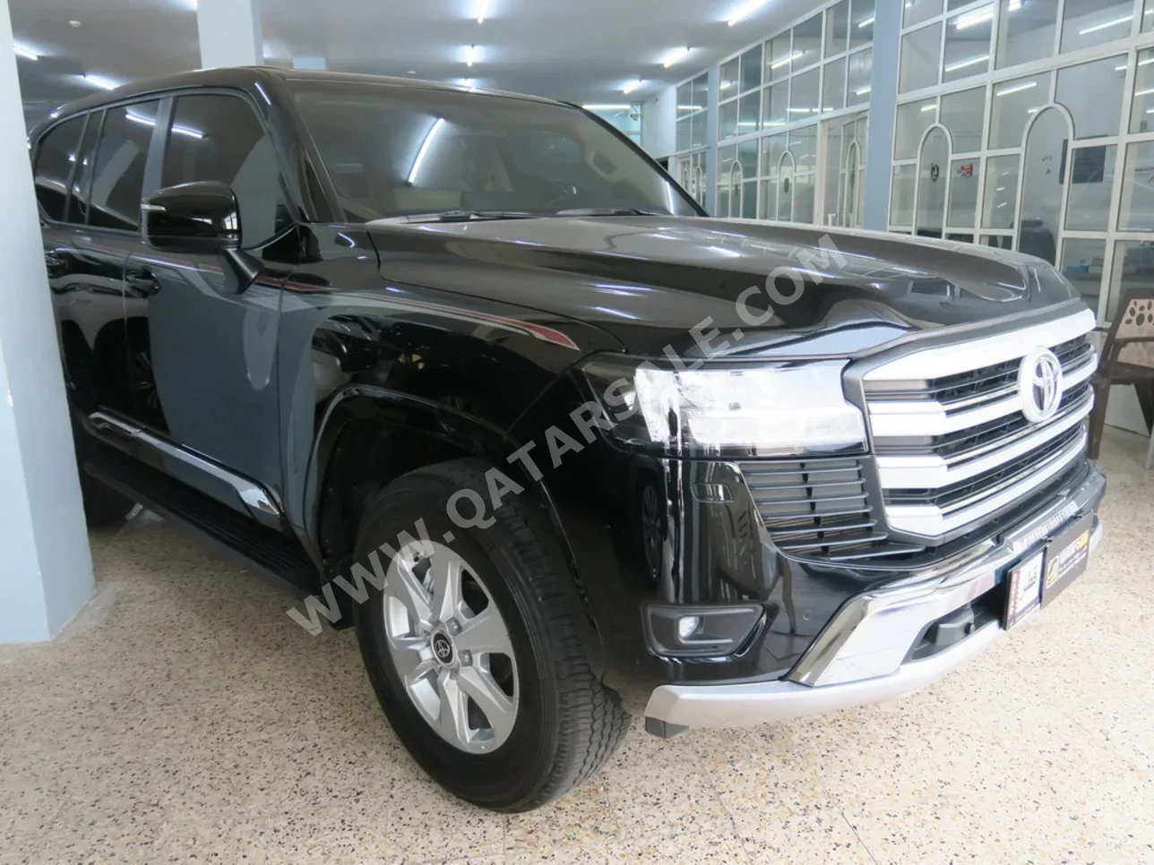 Toyota  Land Cruiser  GXR Twin Turbo  2024  Automatic  39,000 Km  6 Cylinder  Four Wheel Drive (4WD)  SUV  Black  With Warranty