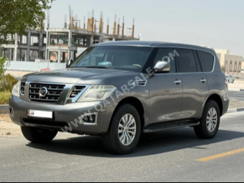Nissan  Patrol  SE  2016  Automatic  194,000 Km  8 Cylinder  Four Wheel Drive (4WD)  SUV  Gray