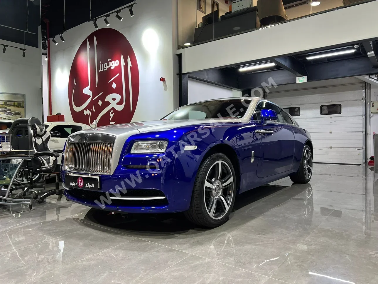 Rolls-Royce  Wraith  2014  Automatic  176,000 Km  12 Cylinder  All Wheel Drive (AWD)  Coupe / Sport  Blue and Silver