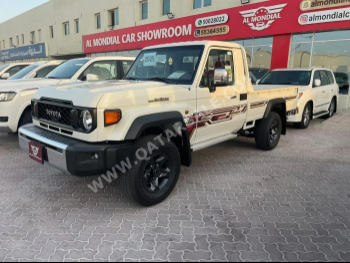 Toyota  Land Cruiser  LX  2025  Automatic  0 Km  6 Cylinder  Four Wheel Drive (4WD)  Pick Up  White  With Warranty