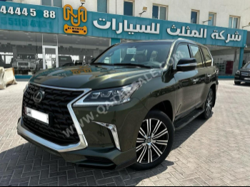 Lexus  LX  570 S  2021  Automatic  31,000 Km  8 Cylinder  Four Wheel Drive (4WD)  SUV  Olive Green
