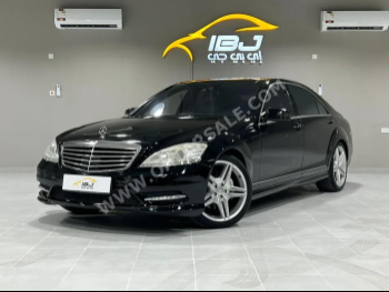 Mercedes-Benz  S-Class  500  2010  Automatic  98,500 Km  8 Cylinder  Rear Wheel Drive (RWD)  Sedan  Black