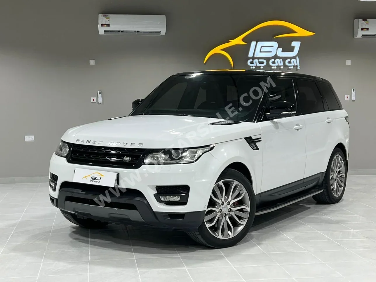 Land Rover Range Rover Sport Super charged 2016 Automatic 159,000 Km 8 Cylinder Four Wheel Drive (4WD) SUV White