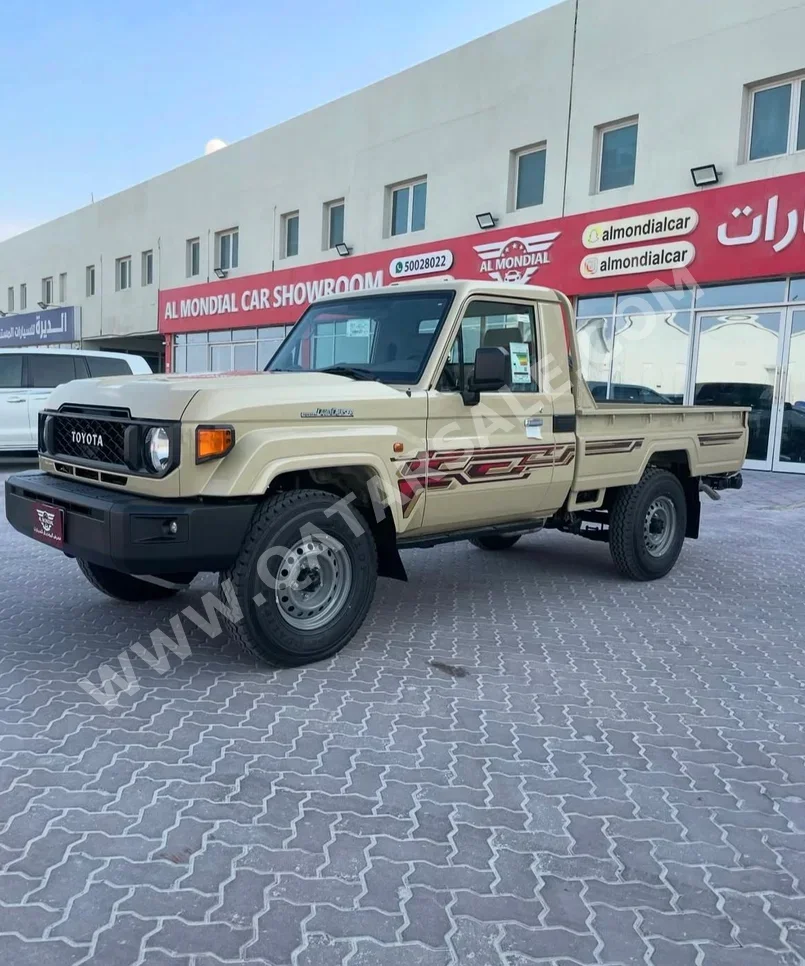 Toyota  Land Cruiser  LX  2025  Automatic  0 Km  6 Cylinder  Four Wheel Drive (4WD)  Pick Up  Beige  With Warranty