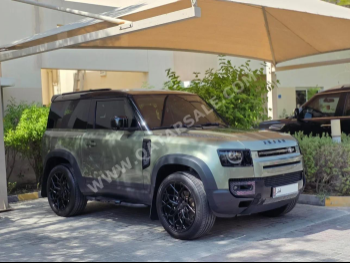 Land Rover  Defender  90  2023  Automatic  44,000 Km  4 Cylinder  Four Wheel Drive (4WD)  SUV  Green  With Warranty