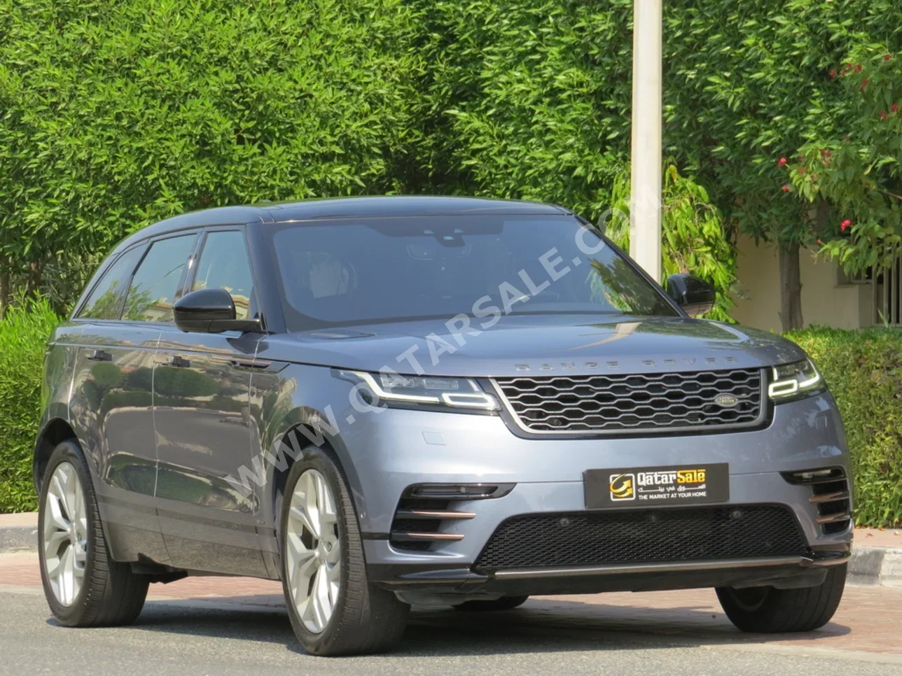 Land Rover  Range Rover  Velar  2018  Automatic  90,000 Km  6 Cylinder  Four Wheel Drive (4WD)  SUV  Blue  With Warranty