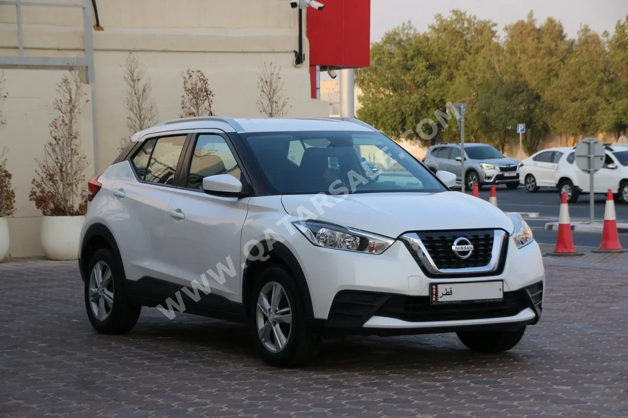 Nissan  Kicks  2020  Automatic  45,500 Km  4 Cylinder  Front Wheel Drive (FWD)  SUV  White