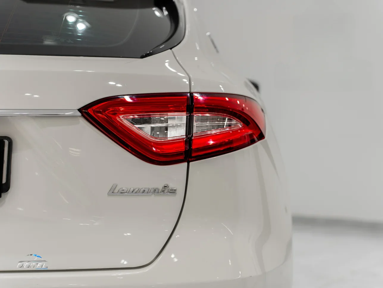 Maserati Levante S 2017 Automatic 152,000 Km 6 Cylinder All Wheel Drive (AWD) SUV White