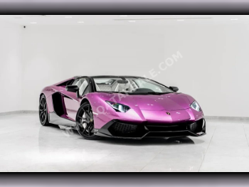 Lamborghini  Aventador  Roadster  2015  Automatic  47,000 Km  8 Cylinder  Rear Wheel Drive (RWD)  Convertible  Purple