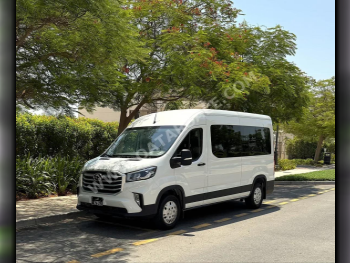 Maxus  DELIVER 9  2024  Manual  31,045 Km  4 Cylinder  Rear Wheel Drive (RWD)  Van / Bus  White  With Warranty