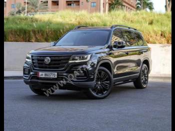 MG  RX8  2022  Automatic  60,000 Km  4 Cylinder  Four Wheel Drive (4WD)  SUV  Black  With Warranty