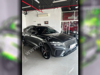 جينيسيس  جي في 70  2023  اوتوماتيك  34,000 كم  4 سلندر  دفع كلي مستمر  اس يو في  رمادي  تحت الضمان