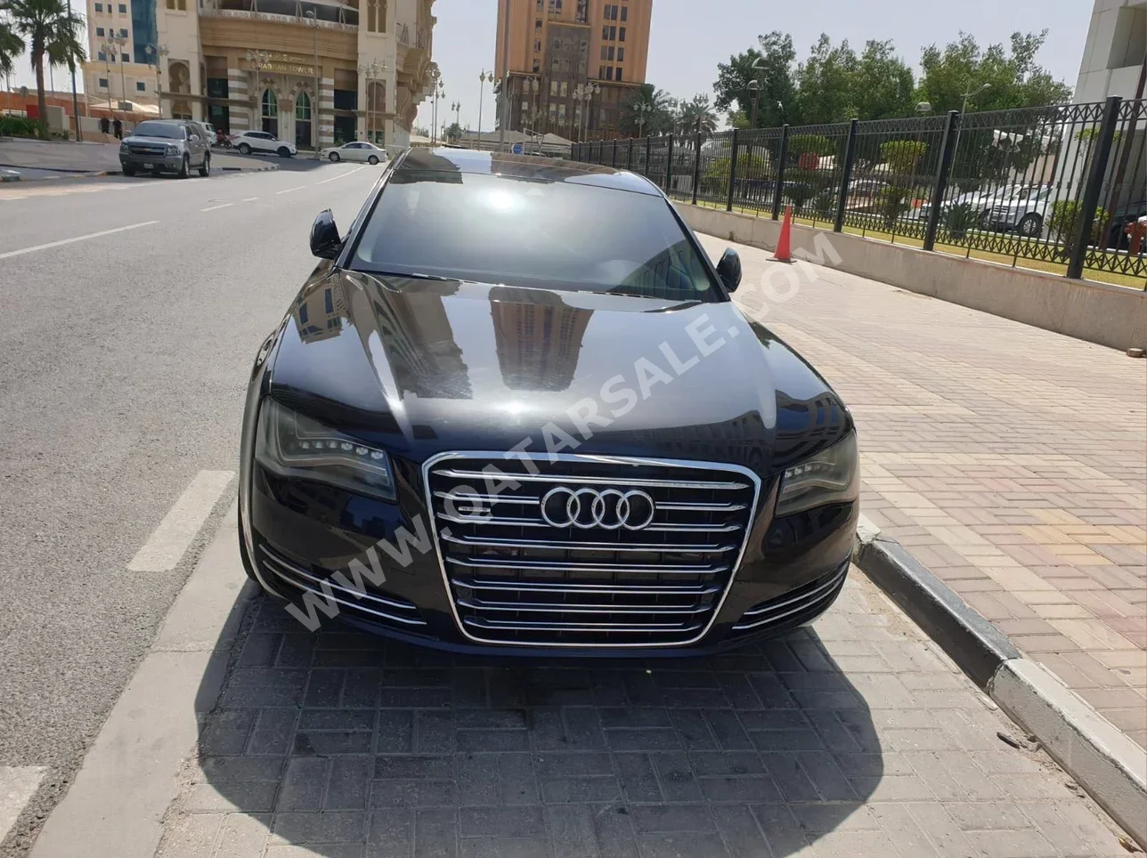 Audi  A8  L  2014  Automatic  179,000 Km  6 Cylinder  All Wheel Drive (AWD)  Sedan  Black