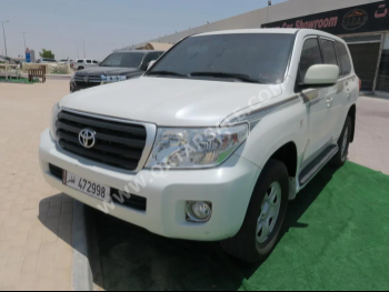 Toyota  Land Cruiser  GX  2008  Automatic  600,000 Km  6 Cylinder  Four Wheel Drive (4WD)  SUV  White