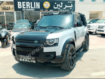 لاند روفر  ديفيندر  90  2021  اوتوماتيك  50,000 كم  6 سلندر  دفع رباعي  اس يو في  أبيض