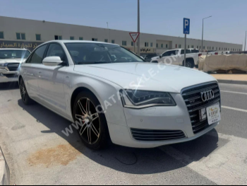 اودي  أي 8  أل  2014  اوتوماتيك  92,000 كم  6 سلندر  دفع كلي مستمر  سيدان  أبيض