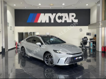 Toyota  Camry  GLI  2025  Automatic  1,000 Km  4 Cylinder  Front Wheel Drive (FWD)  Sedan  Silver  With Warranty