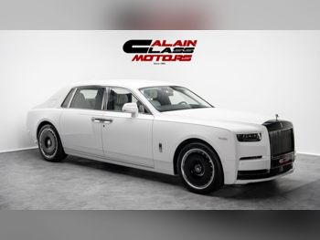 Rolls-Royce  Phantom  EWB  2025  Automatic  57 Km  12 Cylinder  All Wheel Drive (AWD)  Sedan  White