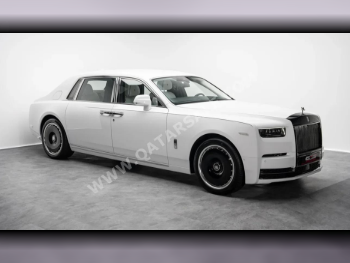 Rolls-Royce  Phantom  EWB  2025  Automatic  57 Km  12 Cylinder  All Wheel Drive (AWD)  Sedan  White