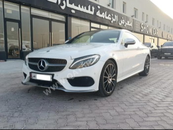 مرسيدس - بنز  سي - كلاس  300  2018  اوتوماتيك  135,000 كم  4 سلندر  دفع خلفي  كوبيه \ سبورت  أبيض
