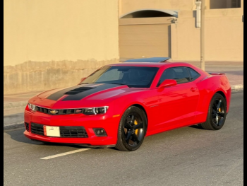Chevrolet  Camaro  SS  2015  Automatic  128,000 Km  8 Cylinder  Rear Wheel Drive (RWD)  Coupe / Sport  Red