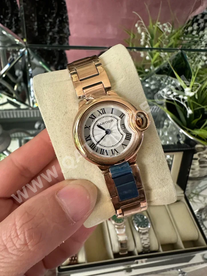 Watches - Cartier  - Quartz Watch  - Gold  - Women Watches
