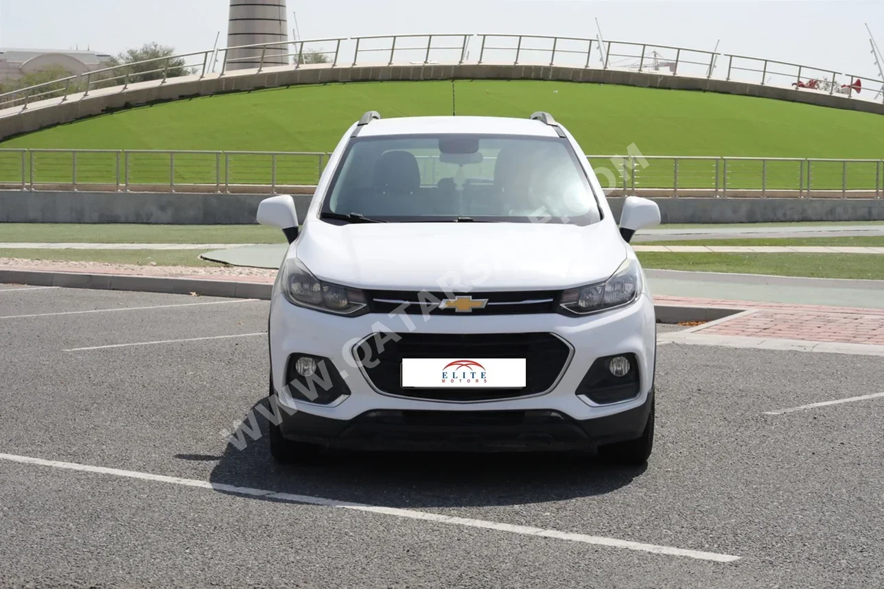 Chevrolet  Trax  LT  2018  Automatic  214,000 Km  4 Cylinder  Front Wheel Drive (FWD)  SUV  White