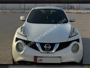 Nissan  Juke  2016  Automatic  197,888 Km  4 Cylinder  Front Wheel Drive (FWD)  SUV  White  With Warranty