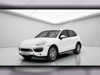 Porsche  Cayenne  S  2014  Automatic  107,000 Km  8 Cylinder  Four Wheel Drive (4WD)  SUV  White