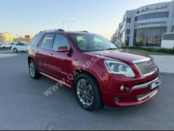 GMC  Acadia  Denali  2012  Automatic  199,000 Km  6 Cylinder  Four Wheel Drive (4WD)  SUV  Red