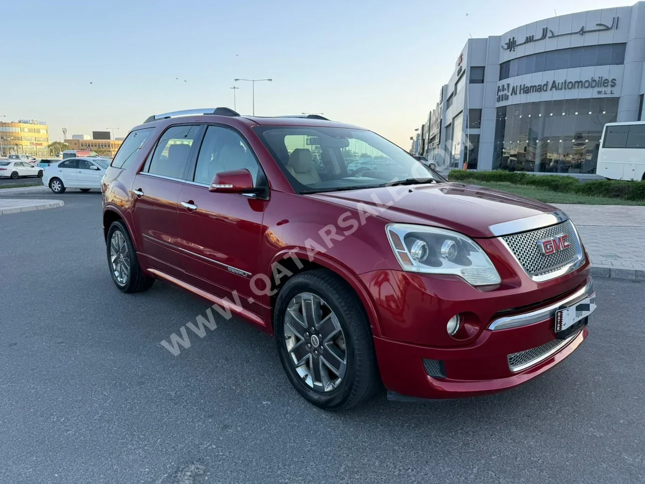 GMC  Acadia  Denali  2012  Automatic  199,000 Km  6 Cylinder  Four Wheel Drive (4WD)  SUV  Red